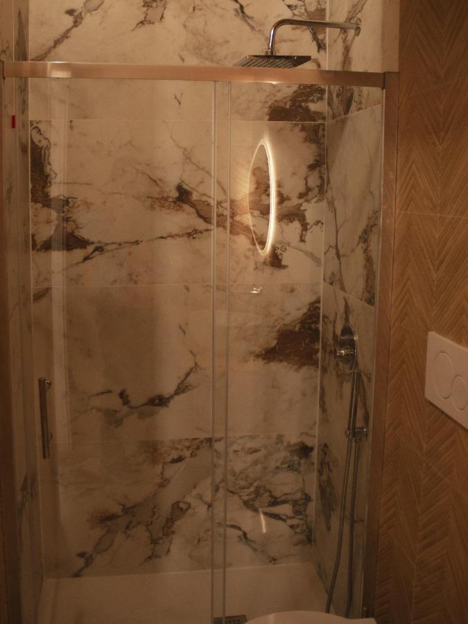 La Felicia Hotell Bari Exteriör bild